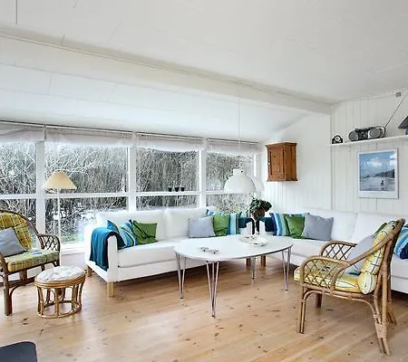 Four-bedroom Holiday In Hjorring 6 Lønstrup